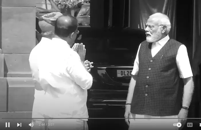 US May Ease India Oil, Tariff Stance After Putin-Trump Alaska Meet