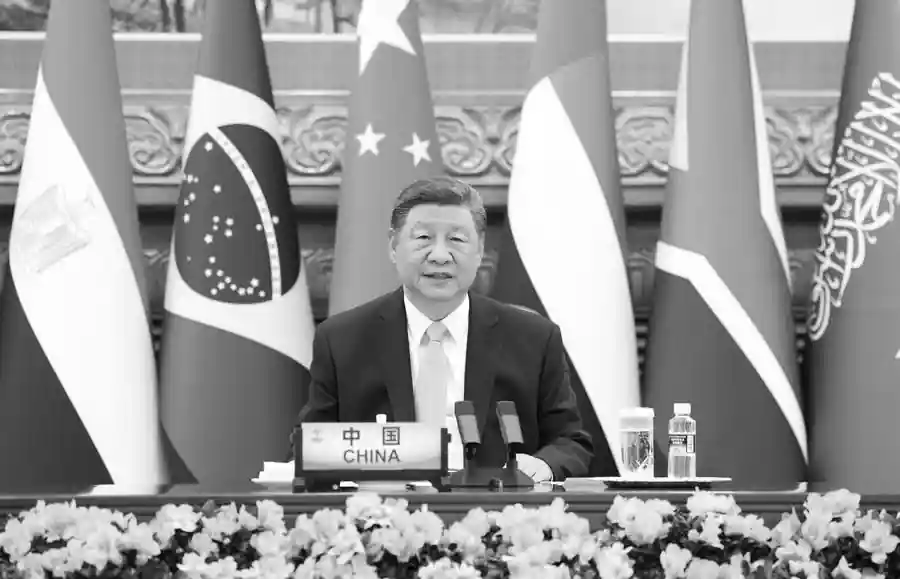Xi, Trump Hold Constructive Phone Call on U.S.-China Relations