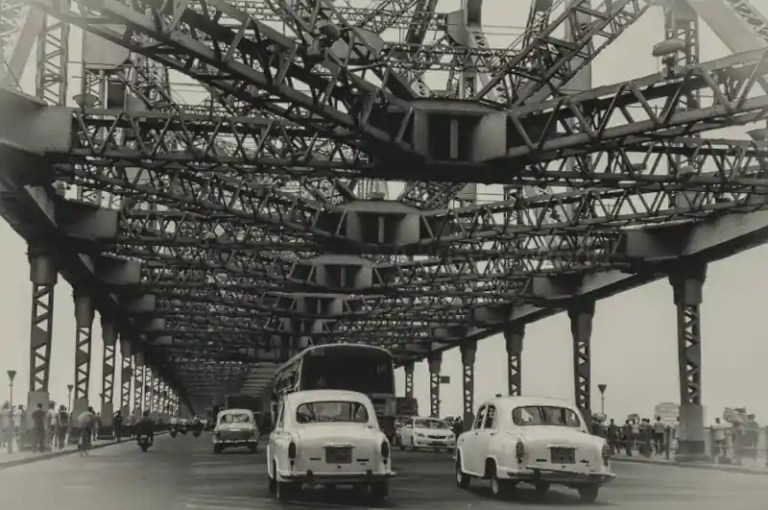 Decline of Christianity in Kolkata: Failure of Christian Narrative