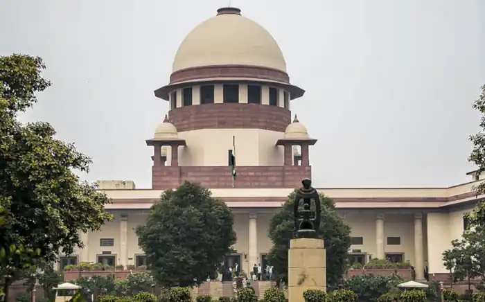 SCBA Member's Fake LLB Degree: Supreme Court Cancels Bail in Landmark Judgment
